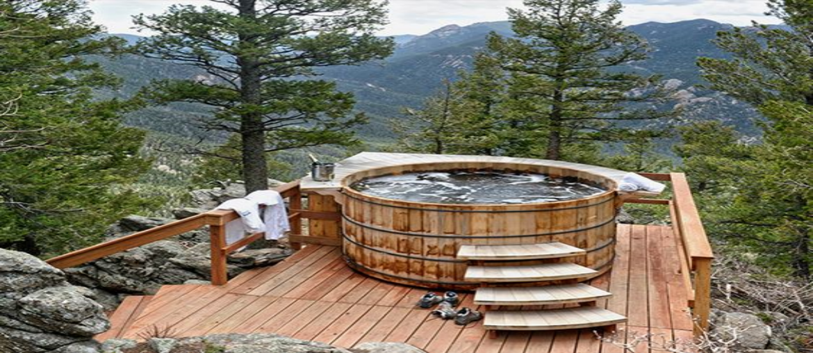 Multiple Outdoor Jacuzzi Tubs